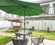 Yingdeo garden heart flower town chocolate kingdom fashion hot spring villa