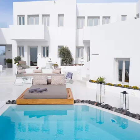 Akra Suites & Spa