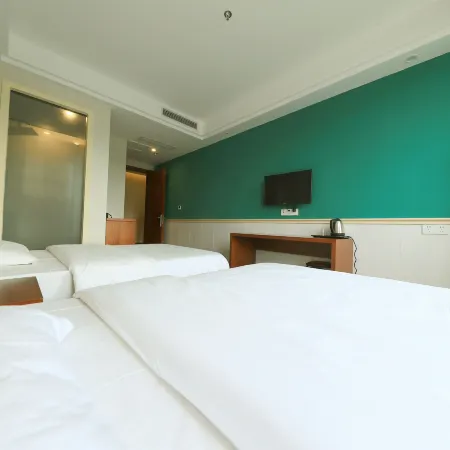 Jixi Haina Baichuan Hotel