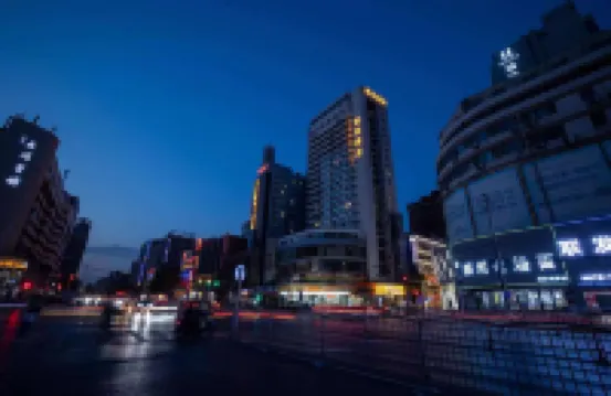 Xiyue Hotel (Zhengzhou Fushou Street Railway Station) Hotels near Zhengzhou Erqi Memorial Hall