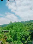 Guiqulai Hostel Hotels near Guangji Temple
