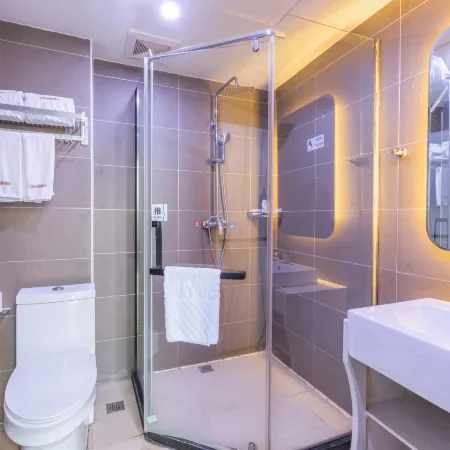 Shankee Tea Style Hotel (Fengcheng City Government People's Hospital)
