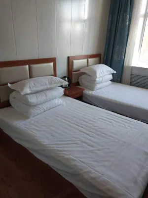 Manzhouli Jinghe Tourism Hotel Hôtels à proximité de : Zhamei Company Gymnasium