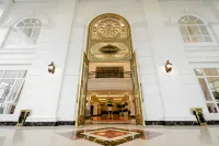 Lam Sơn White Palace Hotel Hotels near Nhà văn hóa Lao động tỉnh Thái Bình
