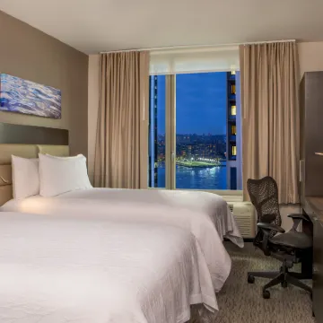Hilton Garden Inn NYC Financial Center/Manhattan Downtown Hotels near SoHo