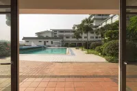 Guilin Park Hotel - Rooftop Pools