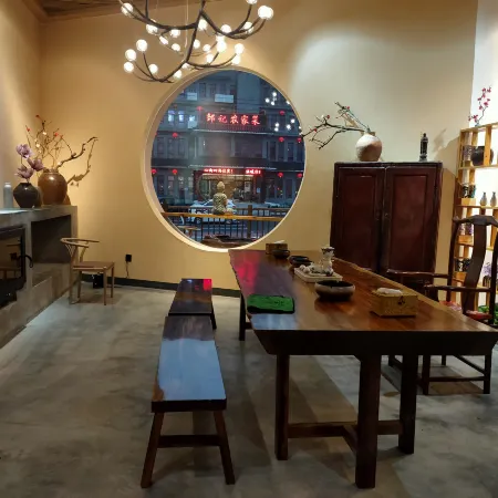 Lushan west sea van gogh home stay facility