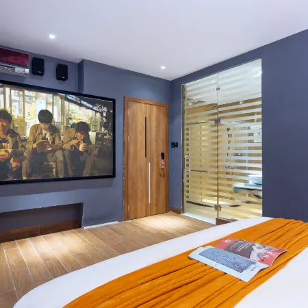 Zhangzhou Shunhao Business Hotel (Zhongxing Street Bus Station)