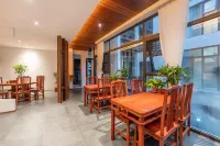 Chongdugou Mingyue Xingxiu Homestay Hotel di Luanchuan
