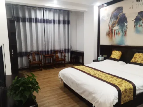 Great Wall Hotel Hotels near Aolunda Buluo·Putaojiu Museum