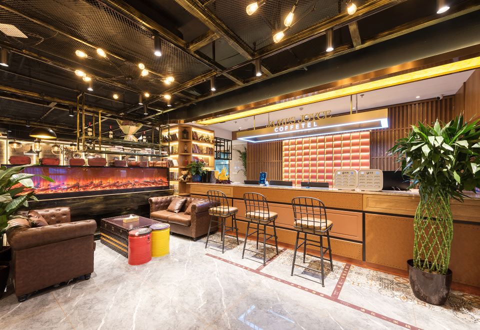 1. 제임스 조이스 ..