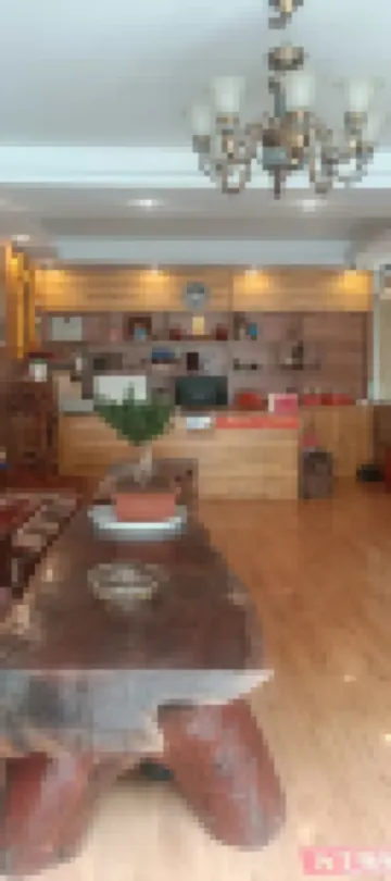 Deqin Fuyuan Business Hotel