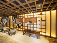 Hailing Island Neptune Sea View Hotel (Poly Shili Yintan Branch)