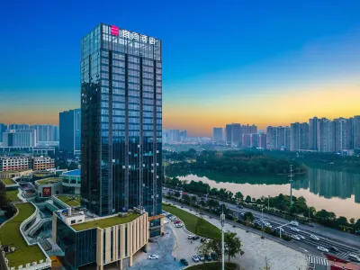 Echarm Hotel (Changsha Wangcheng District Government Banmahu) Hotels near Hunan College of Information