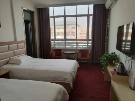 Hanjiang Business Hotel