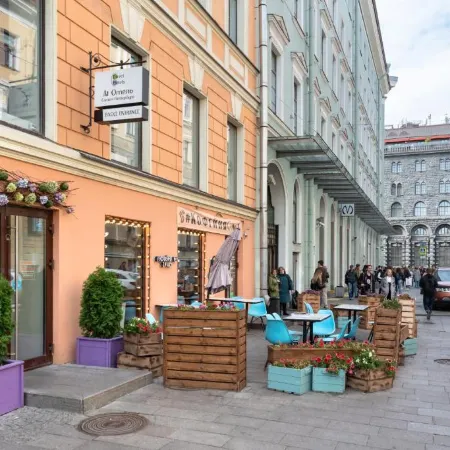 А1 Отель Санкт-Петербург Отели рядом с достопримечательностью «Казанский собор»
