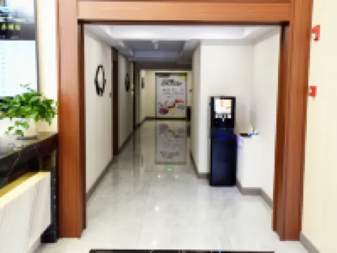 บิสซิเนส โฮเต็ลว่างควีกริช โรงแรมในว่างขวย