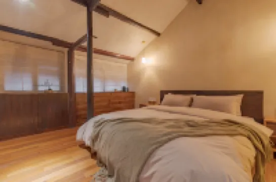 Hangzhou Eight Blessings Inn