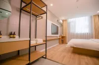 Super 8 Select Hotel (Kaifeng Qingming Shanghe Garden)