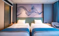 Xupu Peninsula International Hotel
