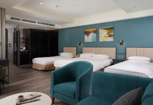 2. 에-다 스카이라..