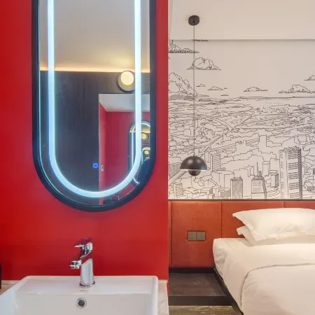 Fox Hotel