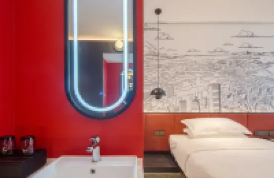 Fox Hotel