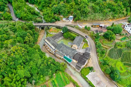 Nanjing Tulou cultural center · 1949 Resort Отели рядом с достопримечательностью «Fujian (Nanjing) Tulou Scenic Area»