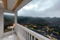 100-foot high-altitude pressure Galaxy · Ingenuity One House