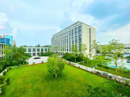 JI Hotel (Gu'an Beijing Daxing Airport Terminal)