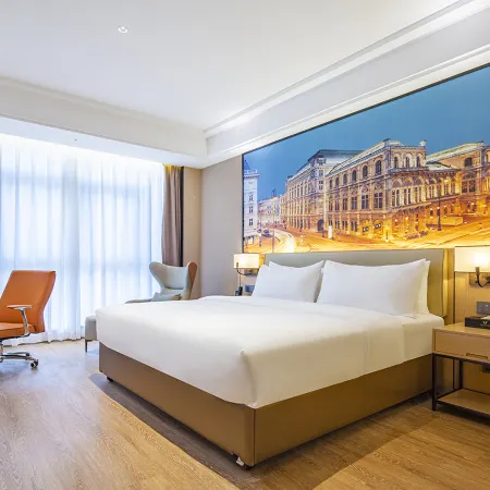 Vienna International Hotel (Liupanshui High-tech Zone Hongqiao Branch)