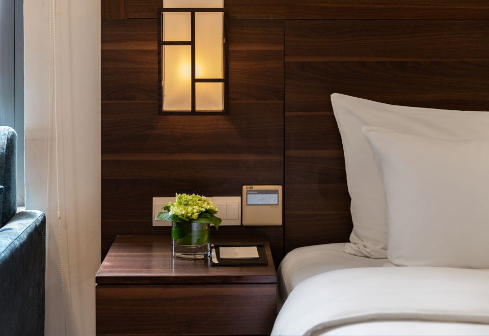 Authentic Hanoi HotelOver view