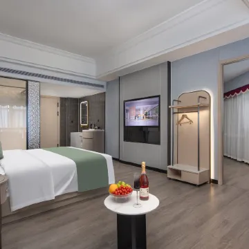 Changsha Century Yujun Hotel (Wuyi Square Xiangya Affiliated Second Branch)