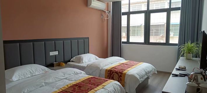 Xianghe Hotel Hotels in Yingshang
