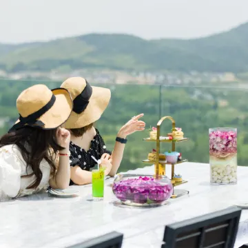 Meijie Mountain Hotspring Resort