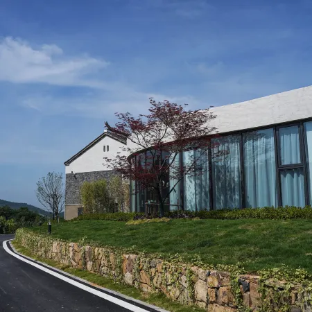 Banyuehu Xinzhuang Holiday Homestay
