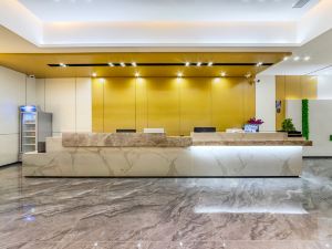 Convenient City Hotel (Qingyuan City Plaza Branch)