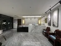 Qi Yun Ge Hotel - Pet friendly