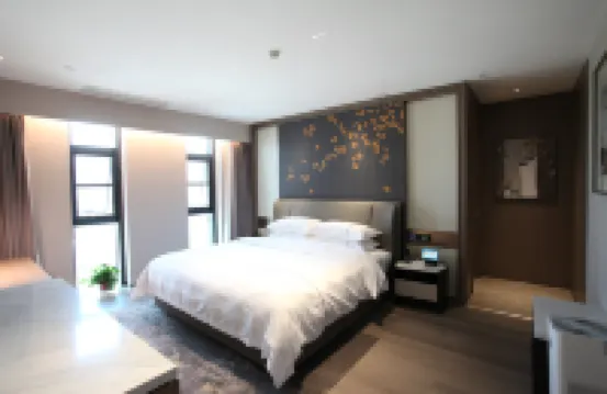 Xinyang Maojian Hotel