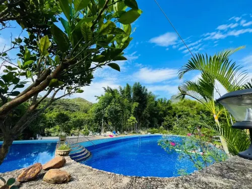 Longmen Xiangxi Riverside Mountain Lodge Hotels in Longmen