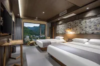 Shennongjia Xixuantang Homestay (Muyuzhen Shennongtan Scenic Area Branch)