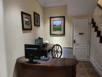 Qingyuan Lion Lake Penglai Pavilion Villa