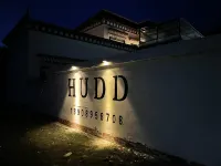 Hudd Cafe&Inn Hotels in Banbar