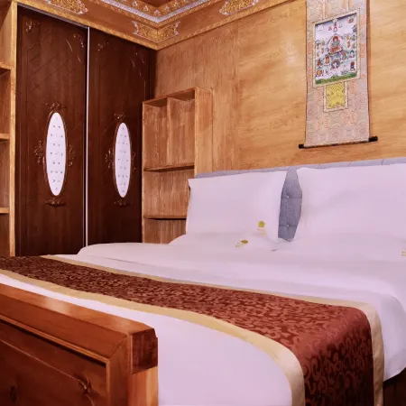 Degeaux Folk Inn Hotels in Dêgê County