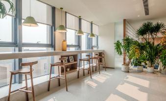 Maixiong Hotel (Near Chongqing Happy Valley, Lijia, Children's Hospital)
