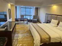 Zhongyuan Xiangge Lila Hotel Hotels near Hongqing Railway Station