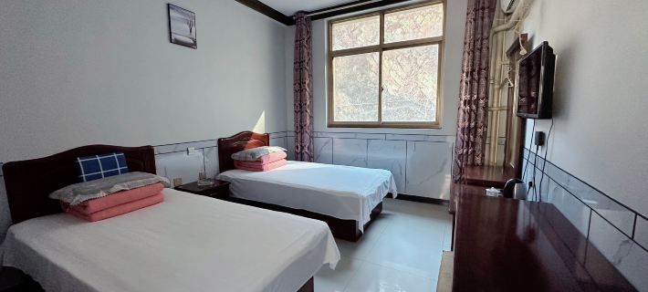 Golden Land Hotel Hotels in Zunhua