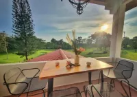 Yussy Homestay at Afamosa Bungalow