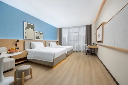 Country Inn & Suites by Radisson Hotel (Handan Gaotie East Station Wanxianghui) Отели в г. Ханьдань