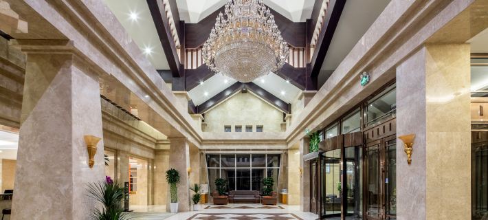 Huangting International Hot Spring Hotel (Changbaishan Railway Station Erdao Baihe) Hotele w: Antu